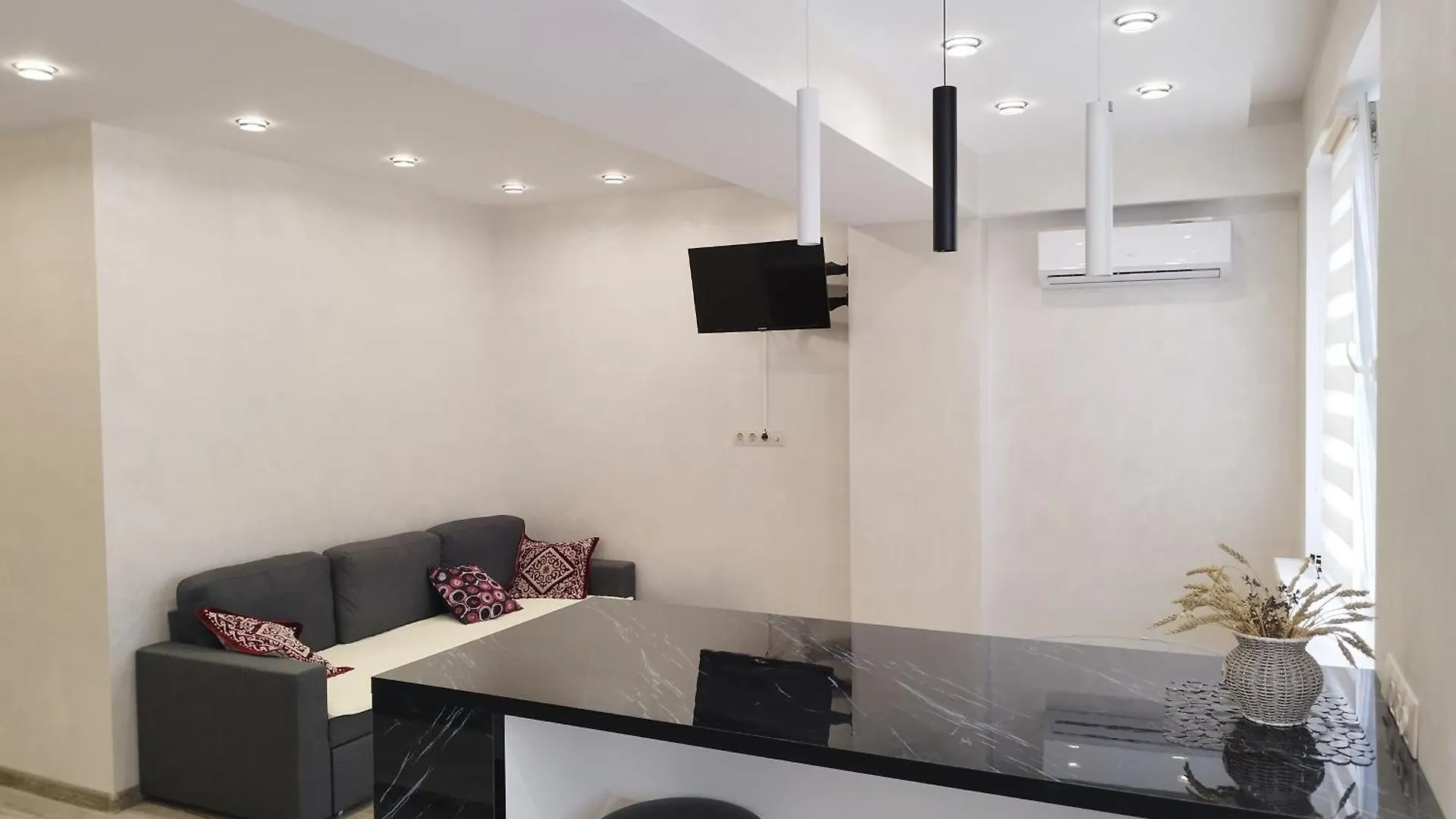 Almaty City Apartment